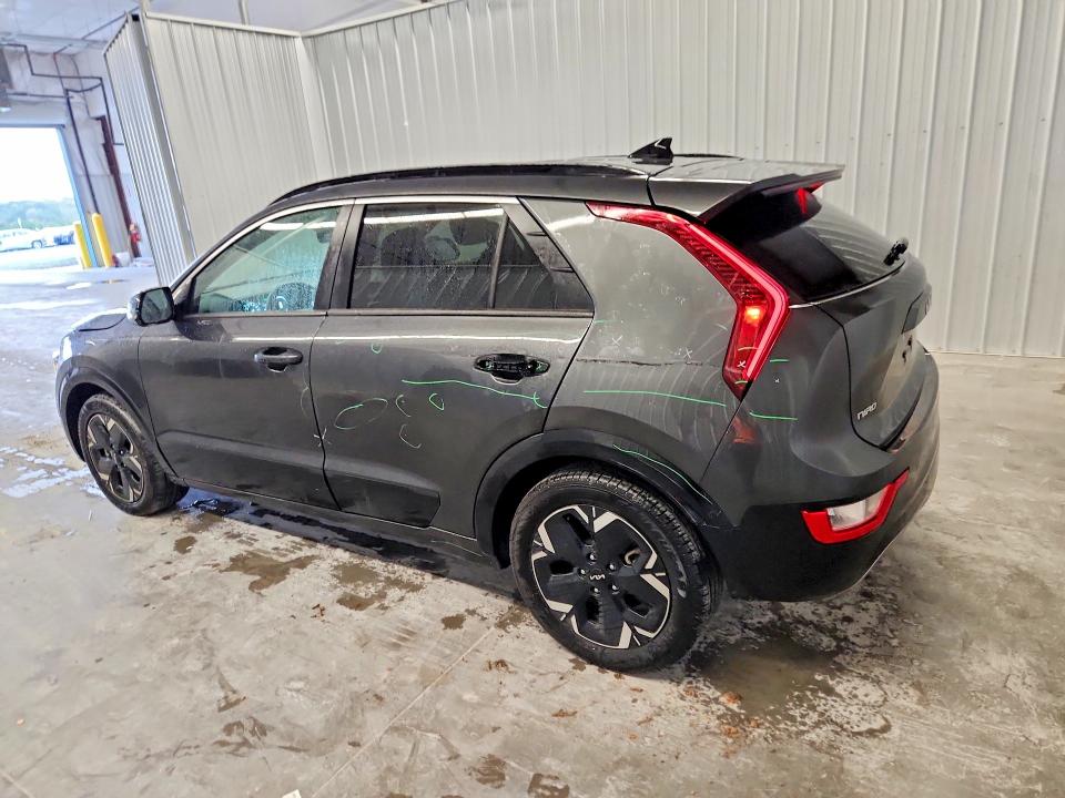 Продаж на аукціоні авто 2023 Kia Niro, vin: KNDCR3L10P5071091, номер лоту: 70314076