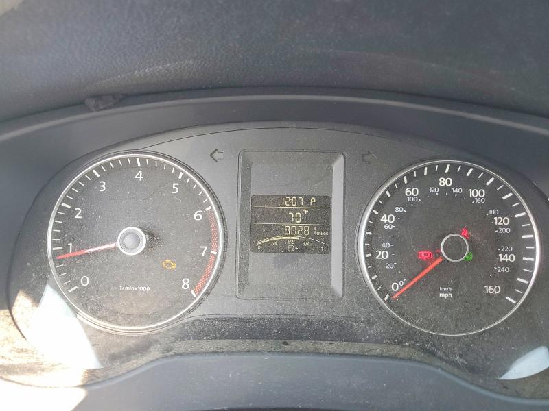 69098706 :رقم المزاد ، 3VWDP7AJ2DM439407 vin ، 2013 Volkswagen Jetta مزاد بيع