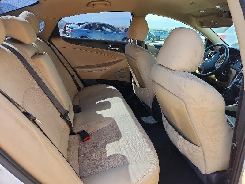 69389826 :رقم المزاد ، 5NPEB4AC8EH929816 vin ، 2014 Hyundai Sonata مزاد بيع