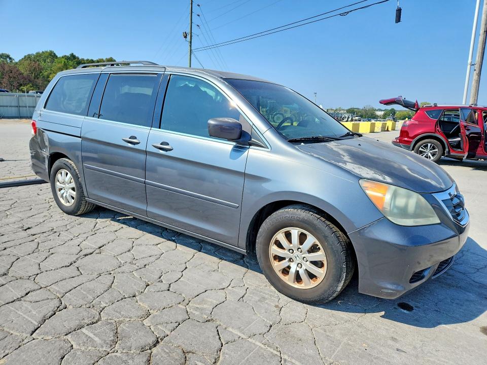 68714706 :رقم المزاد ، 5FNRL3H63AB053920 vin ، 2010 Honda Odyssey مزاد بيع