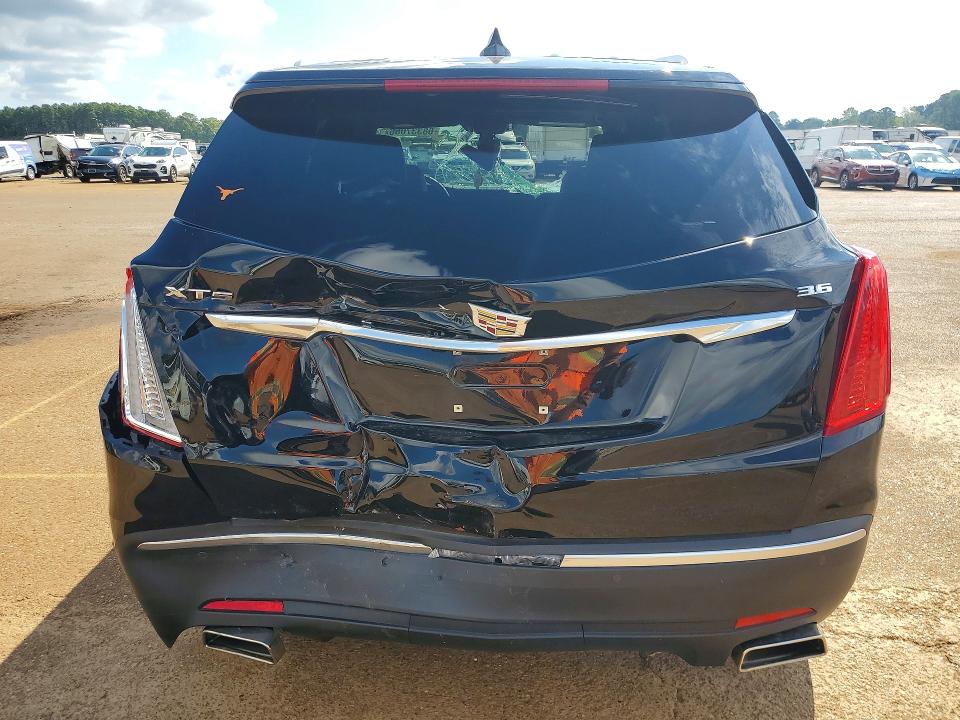 68337066 :رقم المزاد ، 1GYKNBRS8HZ225519 vin ، 2017 Cadillac Xt5 مزاد بيع