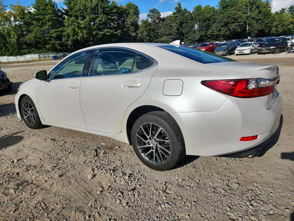 2016 Lexus Es მანქანა იყიდება აუქციონზე, vin: 58ABK1GGXGU019626, აუქციონის ნომერი: 69758196