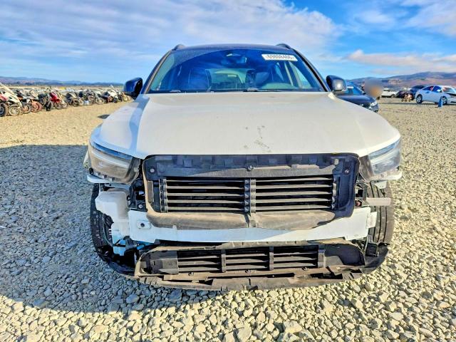 2021 Volvo Xc40 მანქანა იყიდება აუქციონზე, vin: YV4ED3UR2M2573817, აუქციონის ნომერი: 69808466