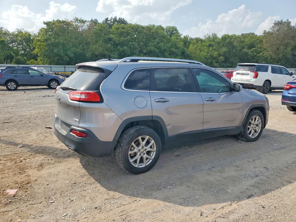 Продаж на аукціоні авто 2018 Jeep Cherokee, vin: 1C4PJLLB6JD537928, номер лоту: 69317636