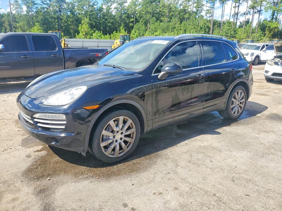 67803586 :رقم المزاد ، WP1AA2A25ELA96029 vin ، 2014 Porsche Cayenne مزاد بيع