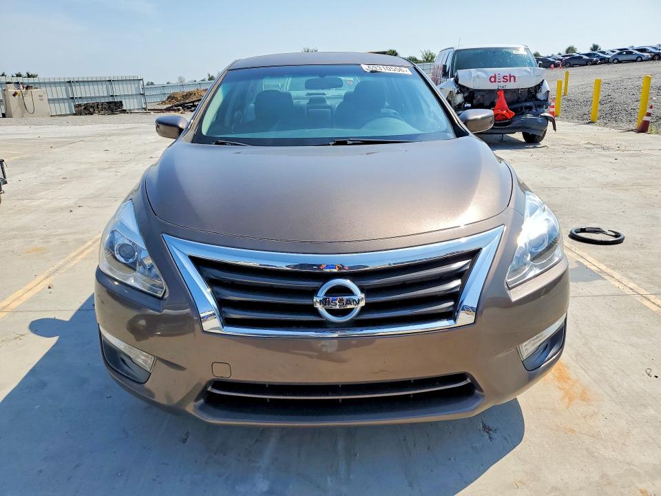 Продажа на аукционе авто 2015 Nissan Altima, vin: 1N4AL3APXFC211325, номер лота: 69310556