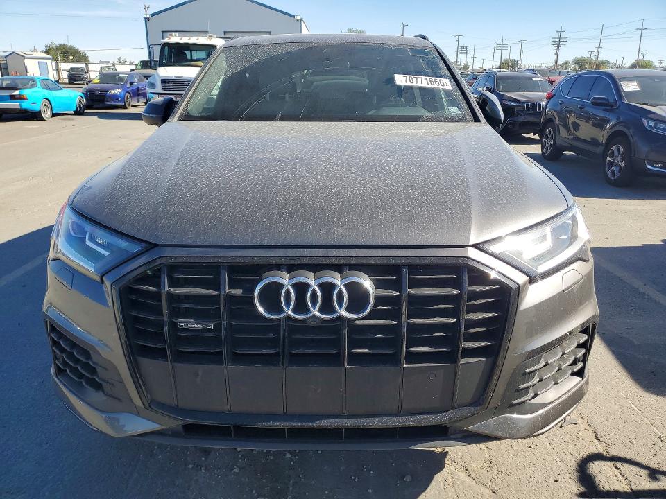 70771666 :رقم المزاد ، WA1LXAF79LD002923 vin ، 2020 Audi Q7 مزاد بيع