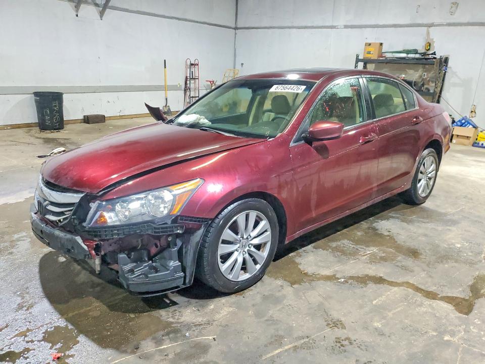 2012 Honda Accord მანქანა იყიდება აუქციონზე, vin: 1HGCP2F88CA106665, აუქციონის ნომერი: 67564426