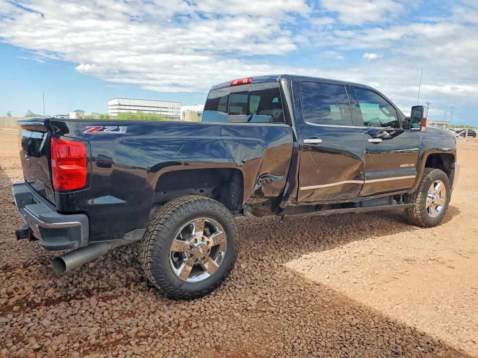 70818596 :رقم المزاد ، 1GC1KWE8XFF506151 vin ، 2015 Chevrolet Silverado مزاد بيع