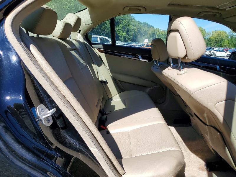 Продаж на аукціоні авто 2012 Mercedes-benz C, vin: WDDGF8BB2CR226136, номер лоту: 68068696