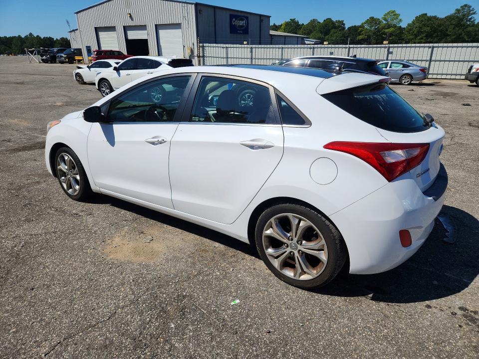 2013 Hyundai Elantra Gt მანქანა იყიდება აუქციონზე, vin: KMHD35LE0DU131422, აუქციონის ნომერი: 69089406