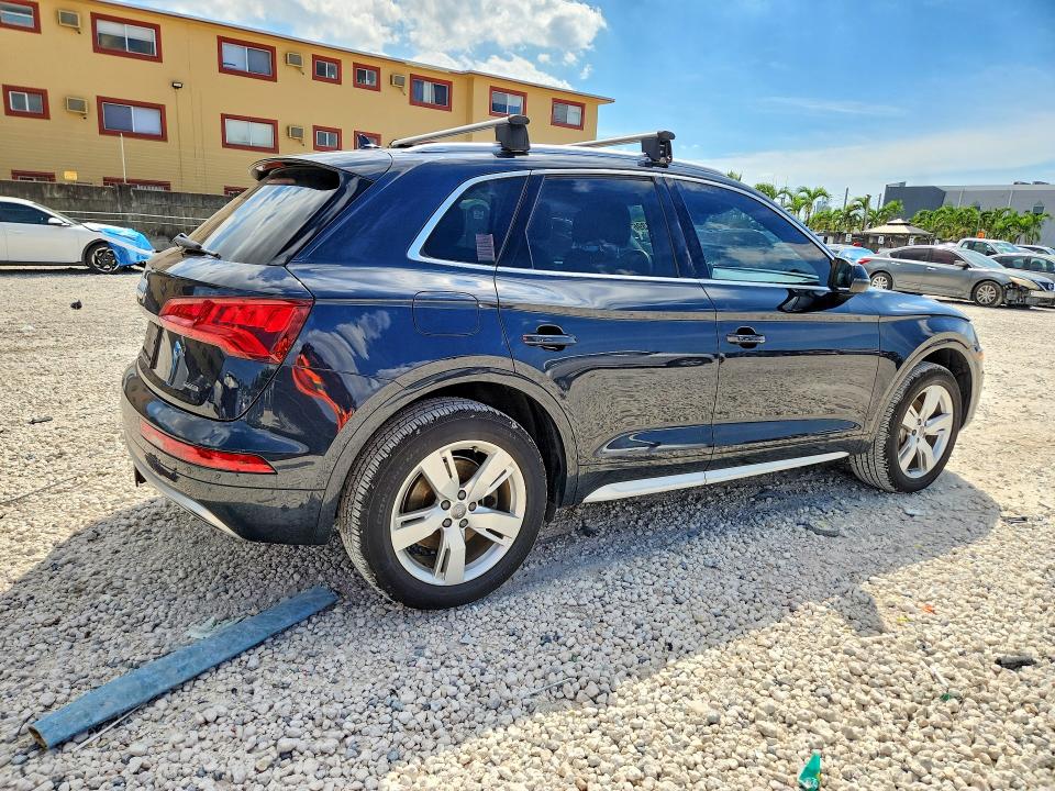 70683396 :رقم المزاد ، WA1BNAFY4K2080000 vin ، 2019 Audi Q5 مزاد بيع