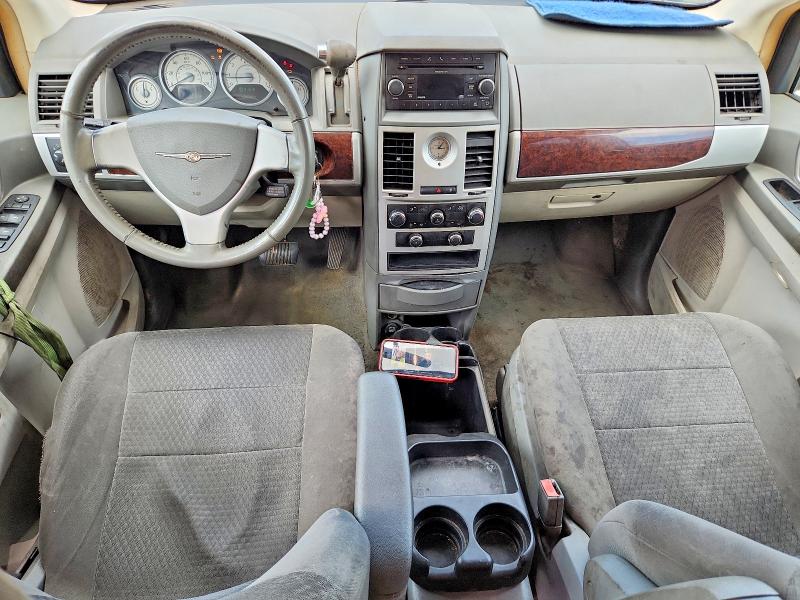 Aukcja sprzedaży 2010 Chrysler Town & Country, vin: 2A4RR5D13AR373175, numer aukcji: 68298746