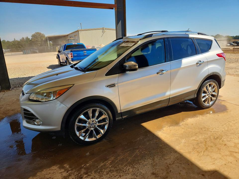 2014 Ford Escape მანქანა იყიდება აუქციონზე, vin: 1FMCU0GX5EUD63555, აუქციონის ნომერი: 71168016