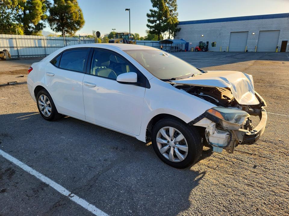 70498976 :رقم المزاد ، 5YFBURHE7GP507950 vin ، 2016 Toyota Corolla مزاد بيع