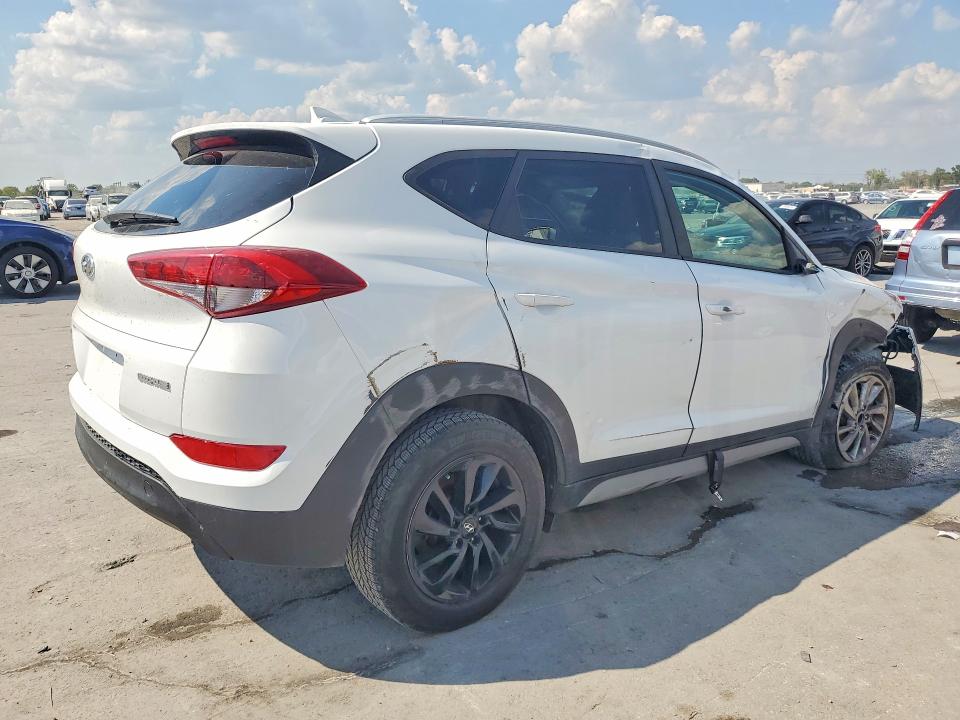 69512466 :رقم المزاد ، KM8J33A41JU669480 vin ، 2018 Hyundai Tucson مزاد بيع