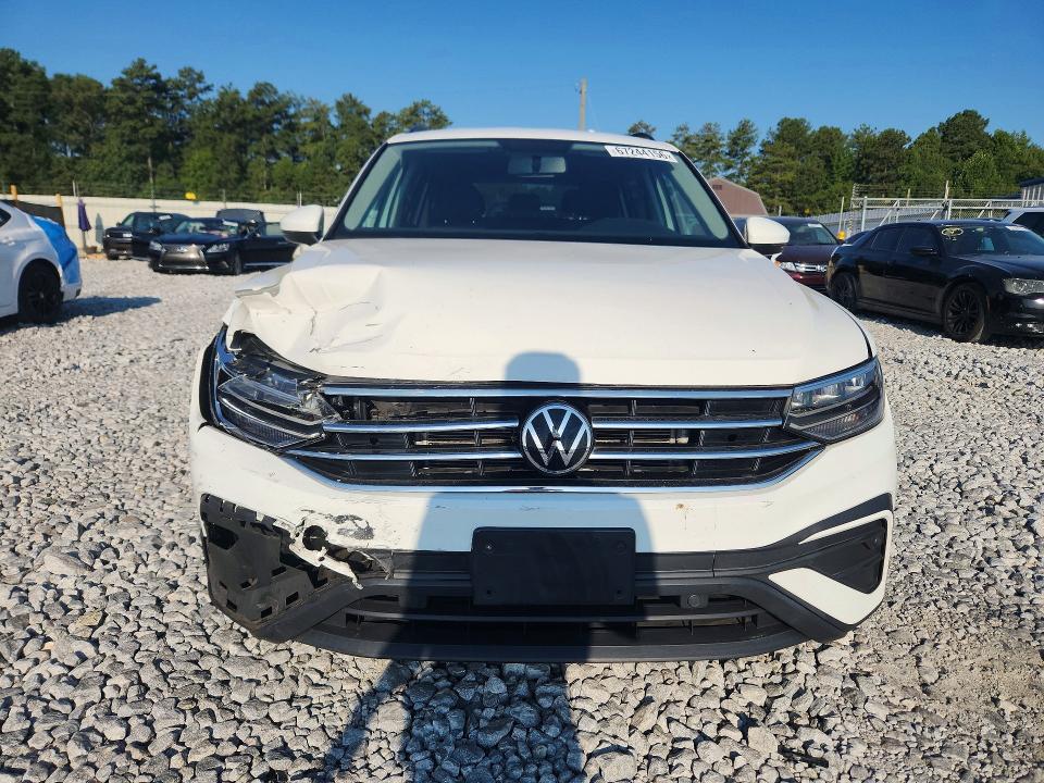 67244156 :رقم المزاد ، 3VV0B7AX4NM170737 vin ، 2022 Volkswagen Tiguan مزاد بيع