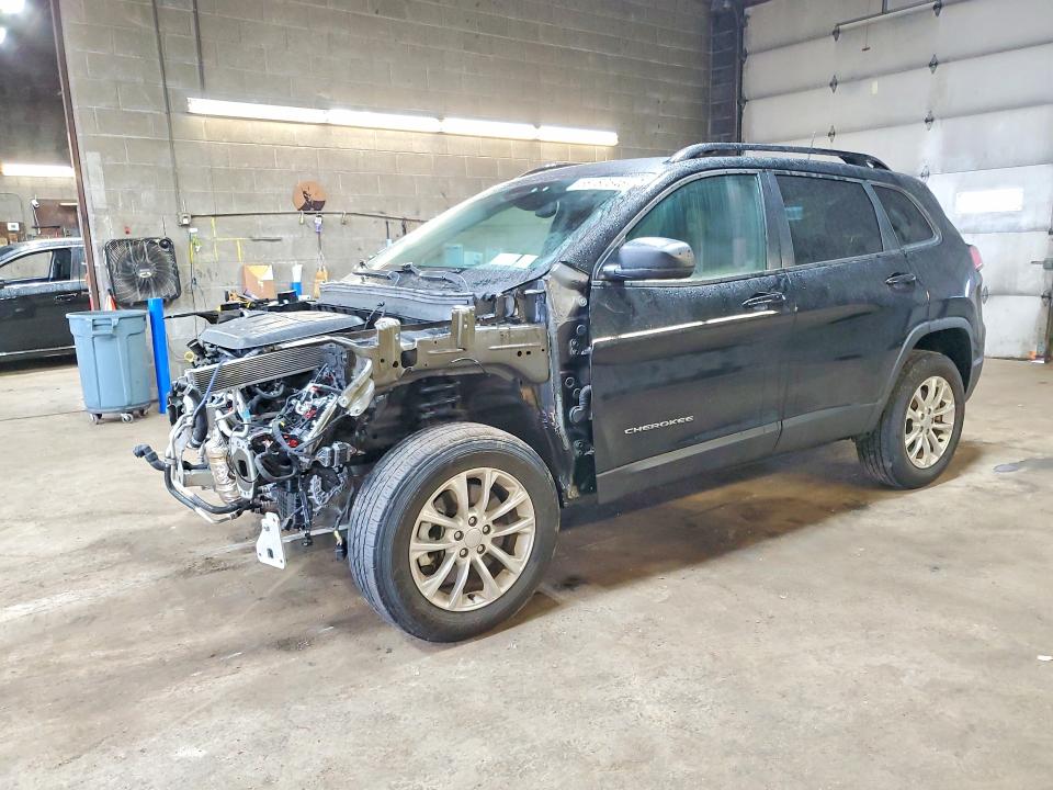 68782646 :رقم المزاد ، 1C4PJMMX6ND548904 vin ، 2022 Jeep Cherokee مزاد بيع
