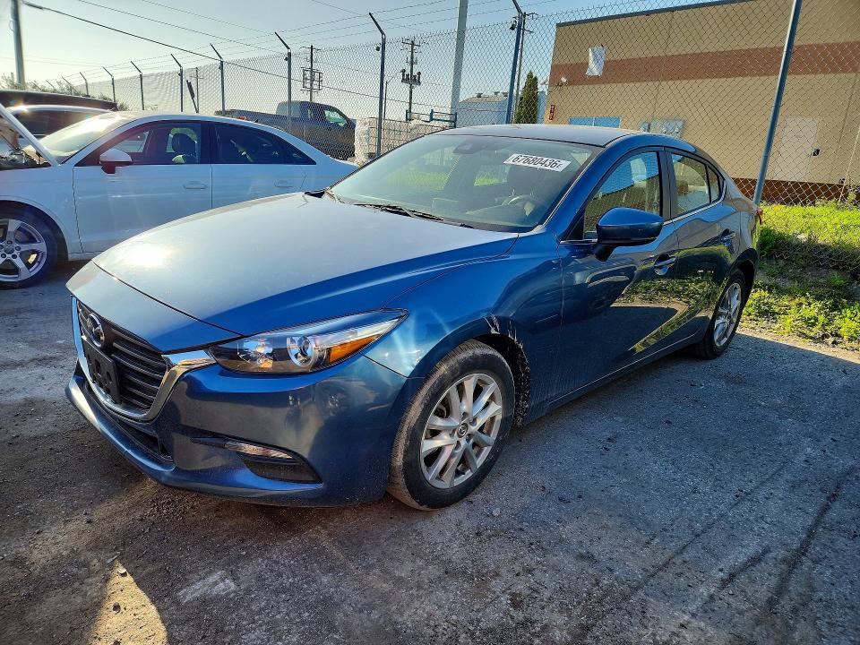 67680436 :رقم المزاد ، JM1BN1V71J1171275 vin ، 2018 Mazda 3 مزاد بيع