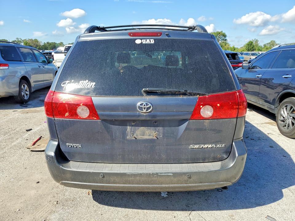 Продажа на аукционе авто 2008 Toyota Sienna, vin: 5TDZK22C48S127797, номер лота: 70702976