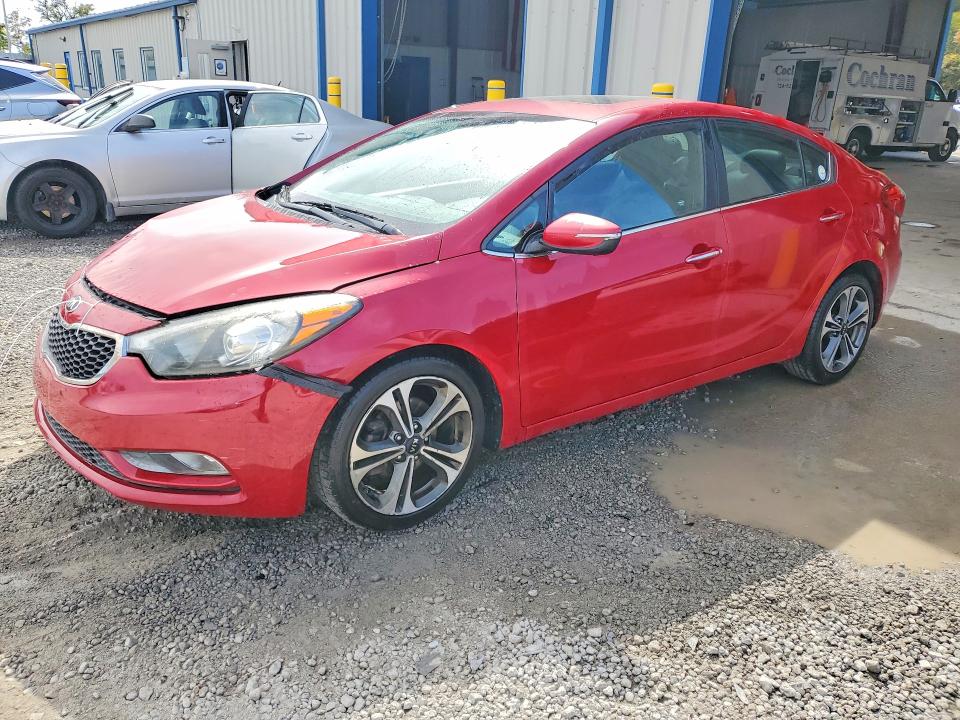 70922806 :رقم المزاد ، KNAFZ4A87F5316127 vin ، 2015 Kia Forte مزاد بيع