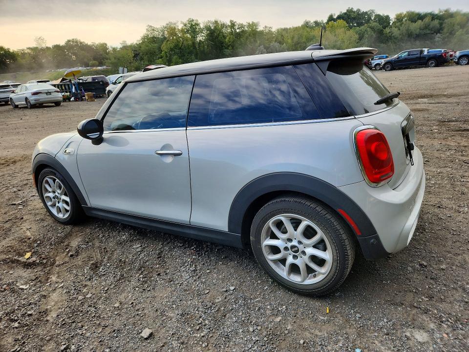 Продажа на аукционе авто 2015 Mini Cooper, vin: WMWXP7C58F2A39586, номер лота: 69973636