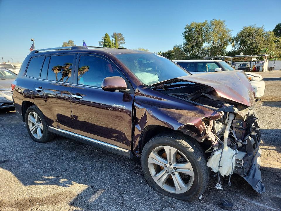 71073216 :رقم المزاد ، 5TDDK3EH8BS089148 vin ، 2011 Toyota Highlander مزاد بيع