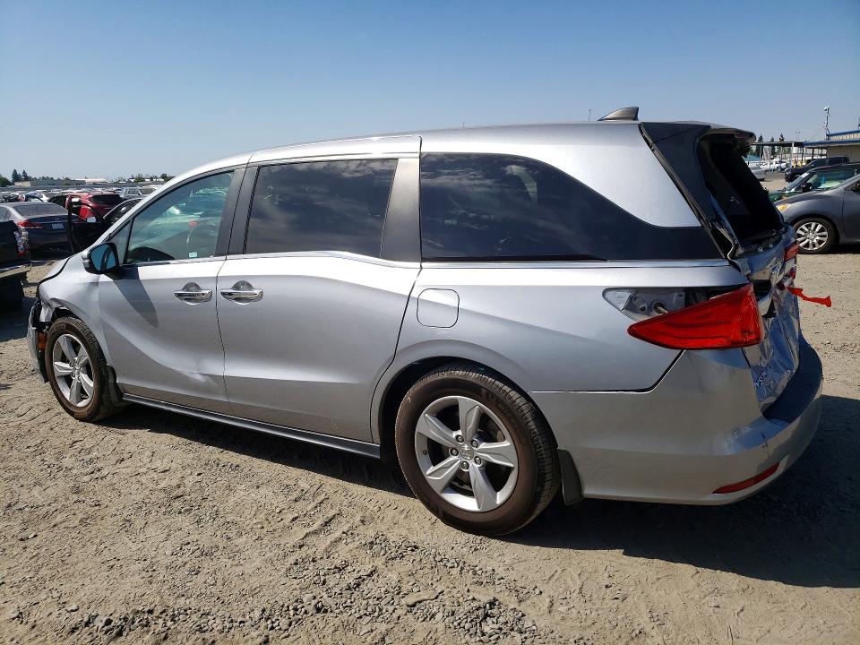 Продажа на аукционе авто 2019 Honda Odyssey, vin: 5FNRL6H7XKB008825, номер лота: 69898216
