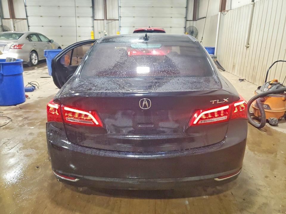68502486 :رقم المزاد ، 19UUB1F37JA003705 vin ، 2018 Acura Tlx مزاد بيع