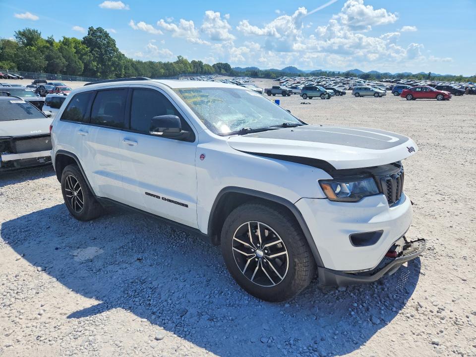 Продаж на аукціоні авто 2018 Jeep Grand Cherokee, vin: 1C4RJFLG7JC305902, номер лоту: 68036896