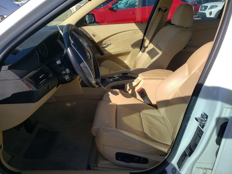 70551226 :رقم المزاد ، WBANB33554B113216 vin ، 2004 Bmw 545 مزاد بيع