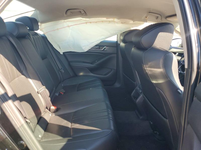 Продажа на аукционе авто 2022 Honda Accord, vin: 1HGCV1F49NA010186, номер лота: 68748196