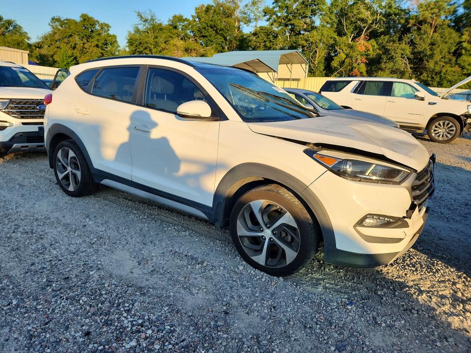 2018 Hyundai Tucson მანქანა იყიდება აუქციონზე, vin: KM8J3CA24JU756076, აუქციონის ნომერი: 65871826