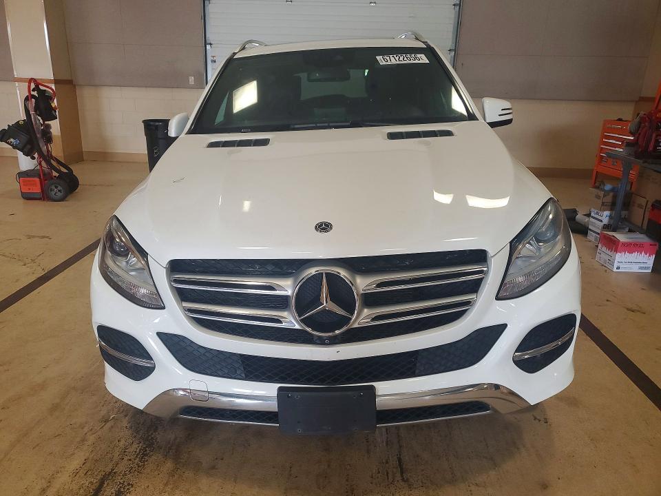67122656 :رقم المزاد ، 4JGDA5HB6JB051652 vin ، 2018 Mercedes-benz Gle مزاد بيع