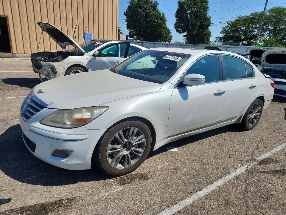 Продажа на аукционе авто 2011 Hyundai Genesis, vin: KMHGC4DF6BU145000, номер лота: 67372806
