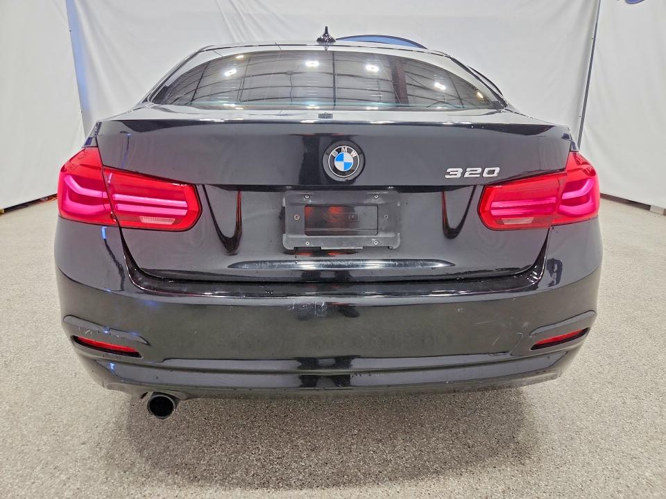 Auction sale of the 2017 Bmw 320, vin: WBA8A9C34HK864038, lot number: 67088826
