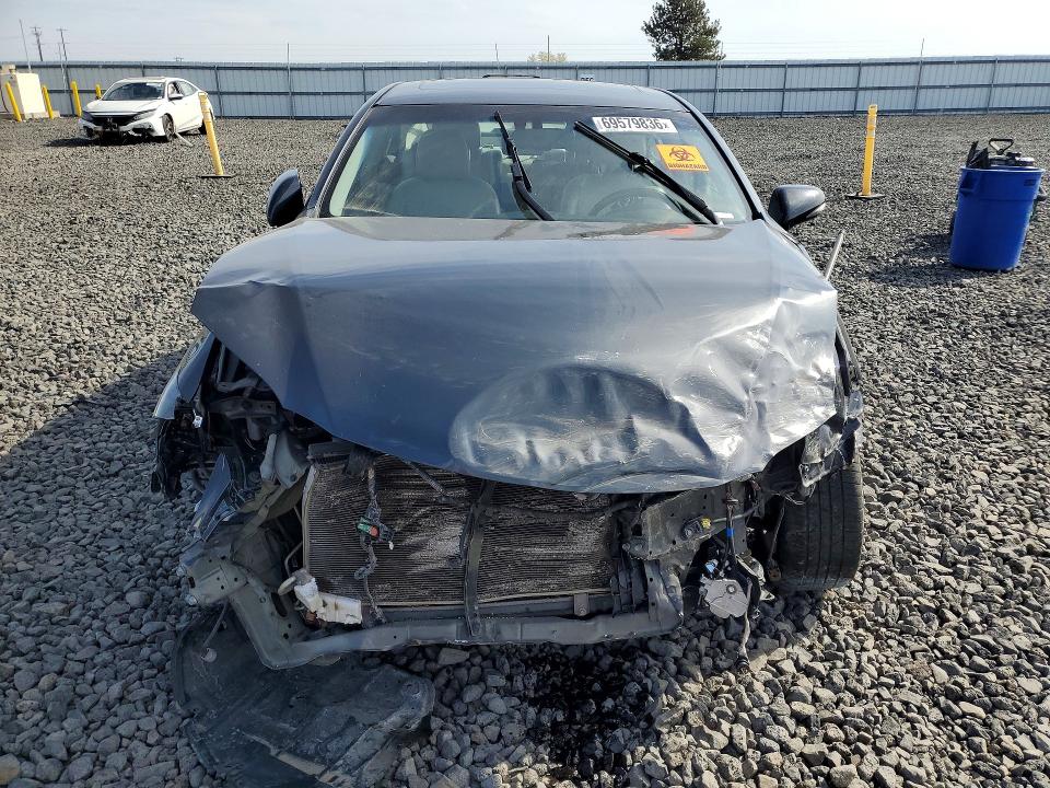 69579836 :رقم المزاد ، JTHBK1EG2A2410057 vin ، 2010 Lexus Es مزاد بيع