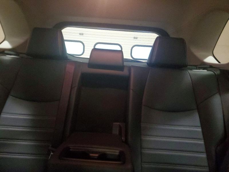 Продажа на аукционе авто 2020 Toyota Rav4, vin: JTMA1RFV3LD525429, номер лота: 67135076