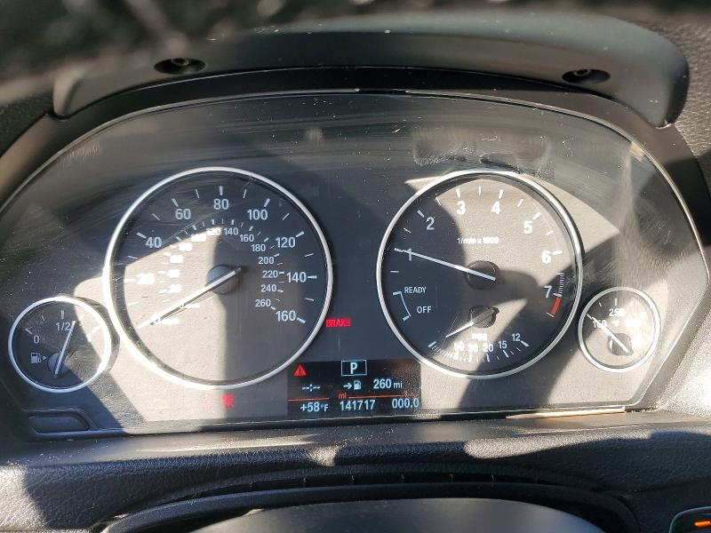 70149276 :رقم المزاد ، WBA3C3G51FNS74338 vin ، 2015 Bmw 320 مزاد بيع