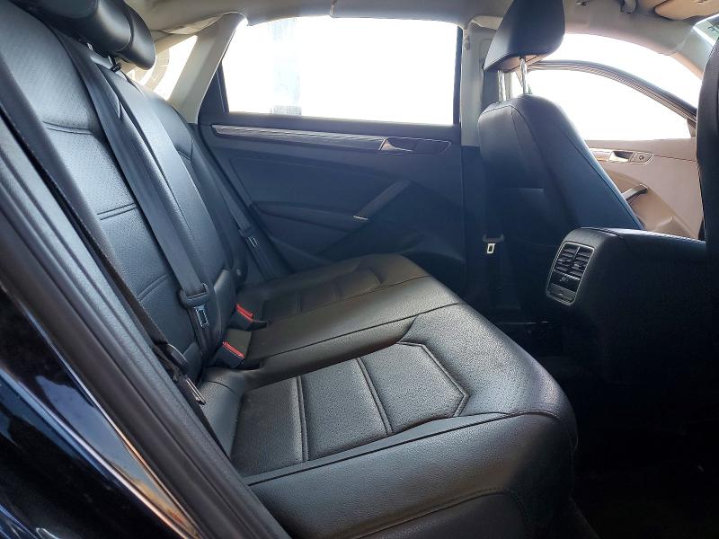 Продажа на аукционе авто 2018 Volkswagen Passat, vin: 1VWBA7A37JC025868, номер лота: 68695356