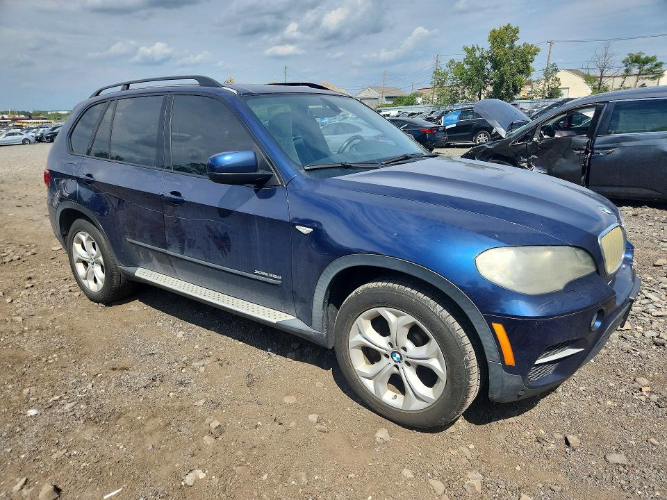 67031026 :رقم المزاد ، 5UXZW0C56BL658256 vin ، 2011 Bmw X5 مزاد بيع