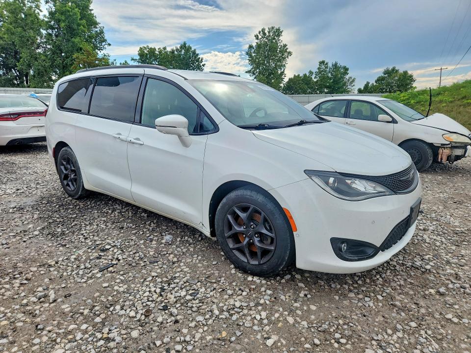 Aukcja sprzedaży 2018 Chrysler Pacifica, vin: 2C4RC1GG7JR247580, numer aukcji: 68185696
