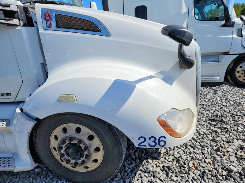 Продажа на аукционе авто 2017 Kenworth Construction, vin: 1XKYD49XXHJ170147, номер лота: 70746376