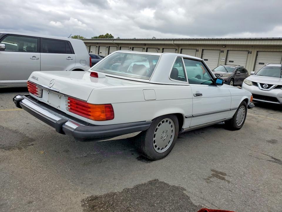 69455746 :رقم المزاد ، WDBBA48D5GA047757 vin ، 1986 Mercedes-benz 560 مزاد بيع