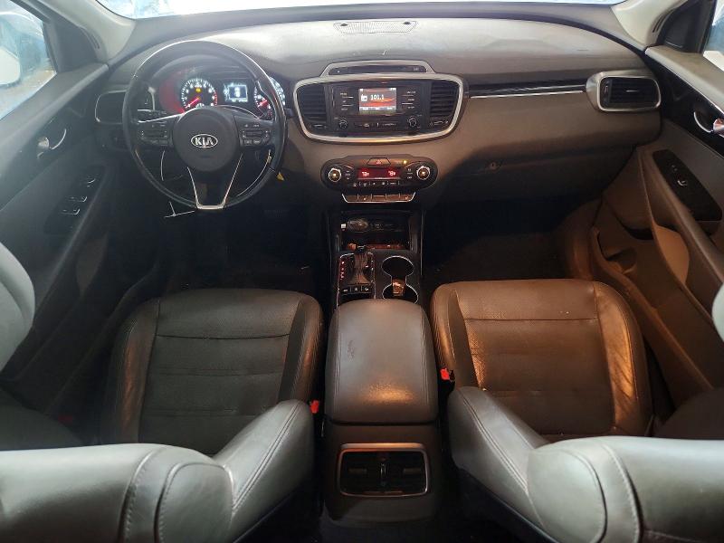 2016 Kia Sorento მანქანა იყიდება აუქციონზე, vin: 5XYPHDA53GG015671, აუქციონის ნომერი: 70147936
