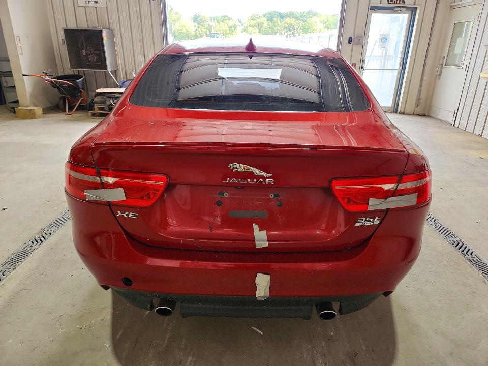 Продаж на аукціоні авто 2017 Jaguar Xe, vin: SAJAL4BV8HA949623, номер лоту: 68344166