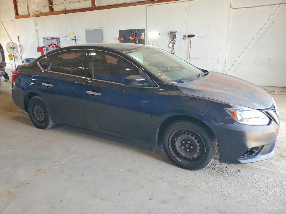68918636 :رقم المزاد ، 3N1AB7AP4KY370138 vin ، 2019 Nissan Sentra مزاد بيع