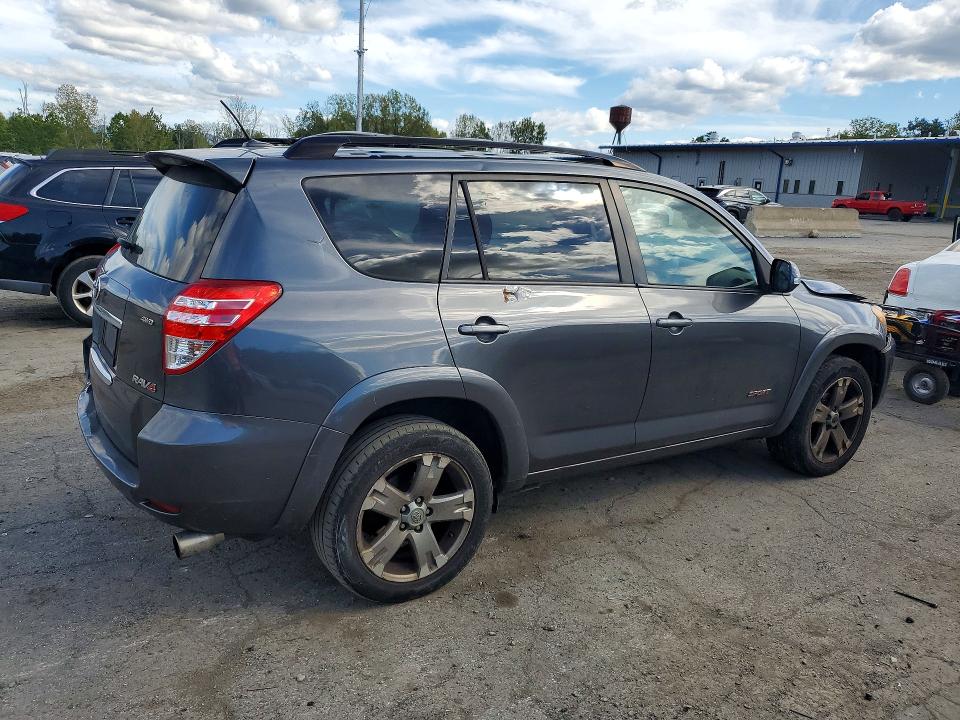 70271176 :رقم المزاد ، JTMRF4DV8B5042764 vin ، 2011 Toyota Rav4 مزاد بيع