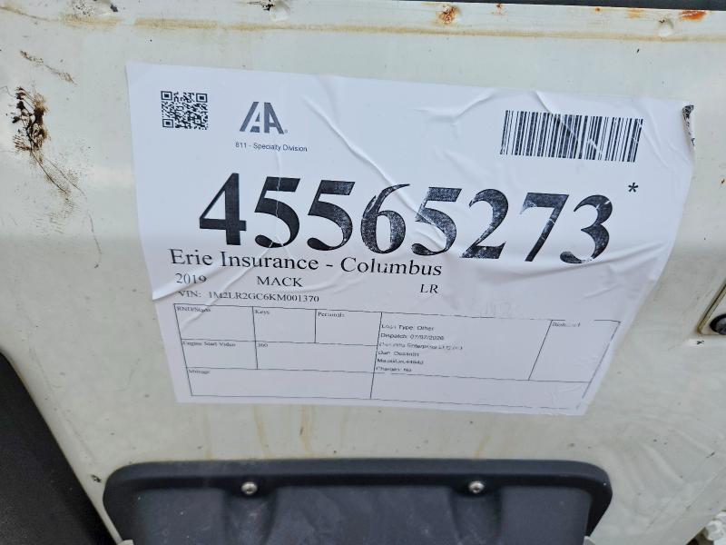 69181516 :رقم المزاد ، 1M2LR2GC6KM001370 vin ، 2019 Mack Lr مزاد بيع