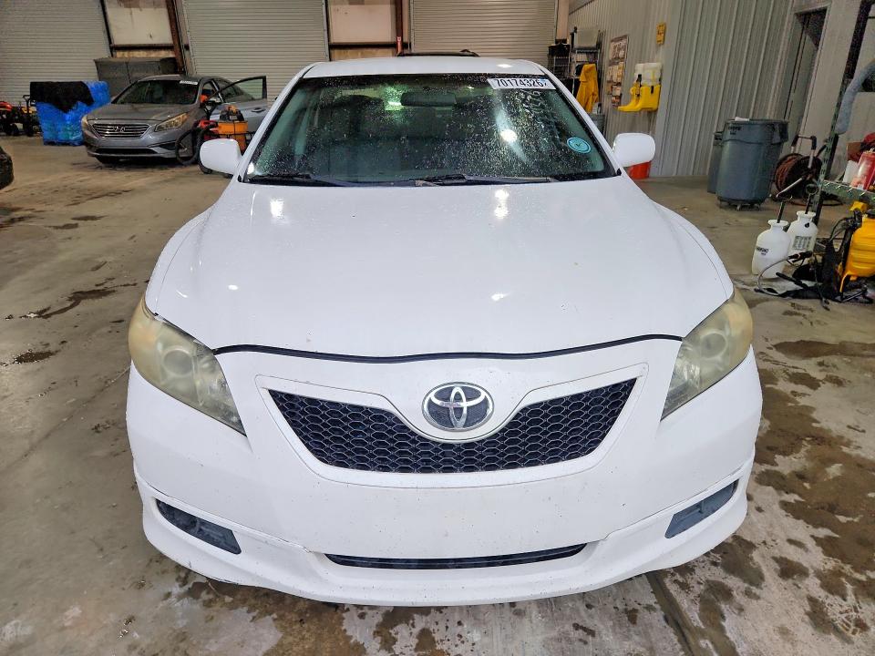 70174326 :رقم المزاد ، 4T1BE46K27U727200 vin ، 2007 Toyota Camry مزاد بيع
